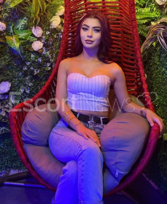 Photo escort girl Elisa : the best escort service