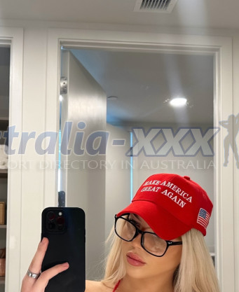 Photo escort girl Elanur: the best escort service