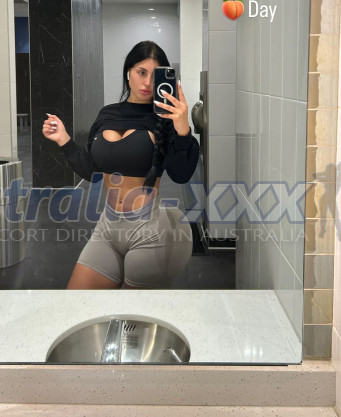 Photo escort girl Alya: the best escort service