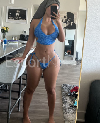 Photo escort girl Alya: the best escort service