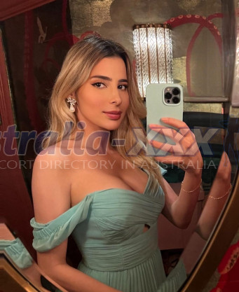 Photo escort girl Star girlfriend : the best escort service