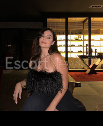 Photo escort girl Liah: the best escort service