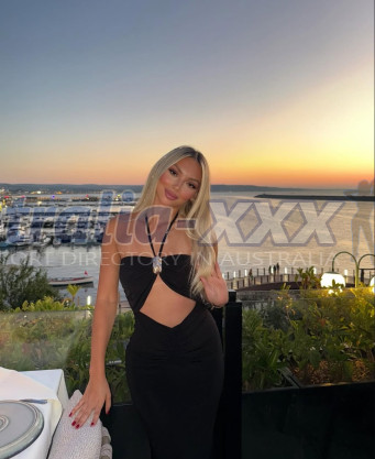 Photo escort girl Elina: the best escort service