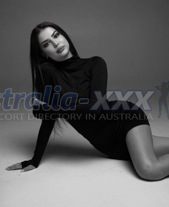 Photo escort girl Nisa: the best escort service
