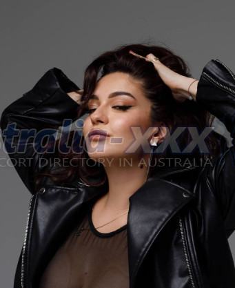 Photo escort girl Jia: the best escort service