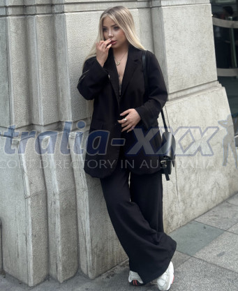 Photo escort girl Bade: the best escort service