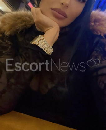 Photo escort girl Elena: the best escort service