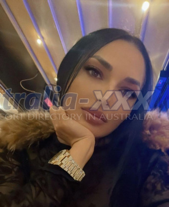 Photo escort girl Elena: the best escort service