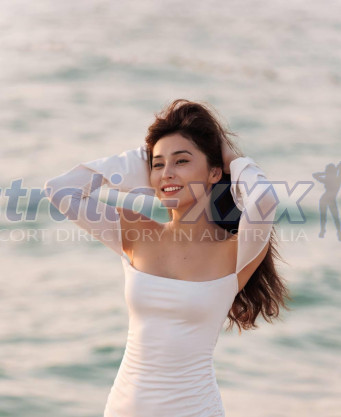 Photo escort girl Vivian: the best escort service