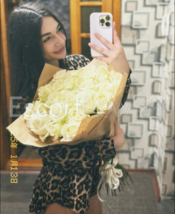 Photo escort girl DERIN VIP: the best escort service