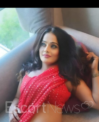 Photo escort girl Amansha: the best escort service