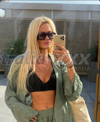 Photo escort girl Lena: the best escort service