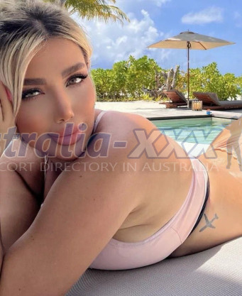 Photo escort girl Angely: the best escort service