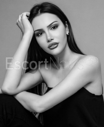 Photo escort girl Aleynaatasay: the best escort service