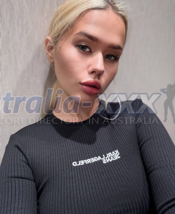 Photo escort girl Emilie: the best escort service