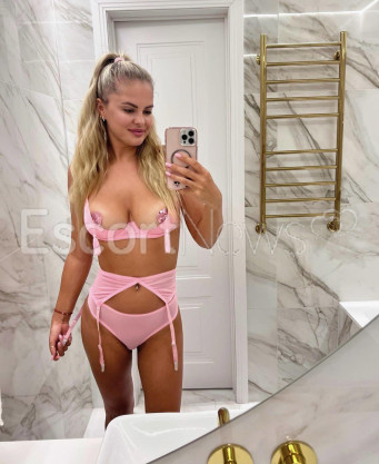 Photo escort girl Mira: the best escort service