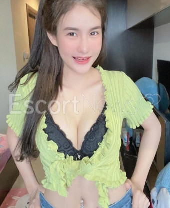 Photo escort girl Roxanne: the best escort service