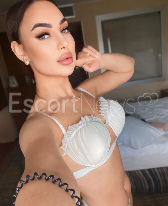 Photo escort girl KARINA MIR: the best escort service