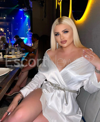 Photo escort girl diana: the best escort service