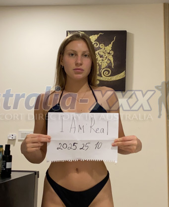 Photo escort girl Marine: the best escort service