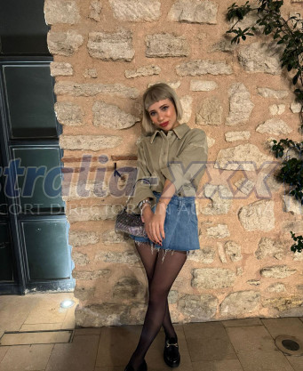 Photo escort girl maya: the best escort service
