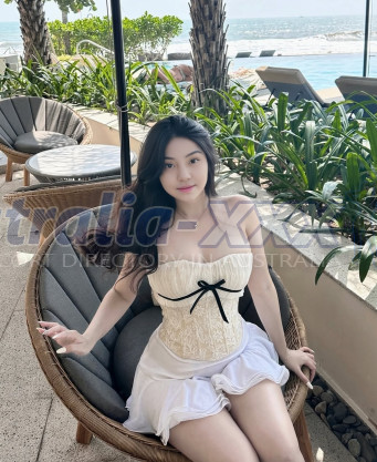 Photo escort girl Dinda girls : the best escort service