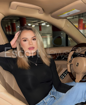 Photo escort girl Lucy: the best escort service