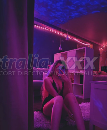 Photo escort girl Lili: the best escort service