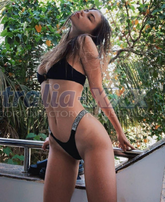 Photo escort girl Regina: the best escort service