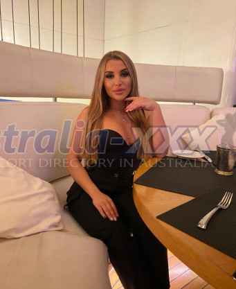 Photo escort girl Nika: the best escort service