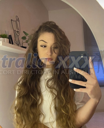 Photo escort girl ipek: the best escort service