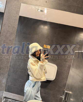 Photo escort girl Ulya: the best escort service