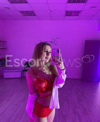 Photo escort girl Valeria: the best escort service