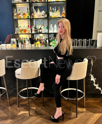 Photo escort girl Luzy: the best escort service