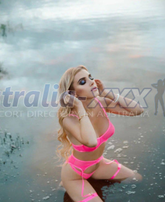 Photo escort girl Elfi: the best escort service