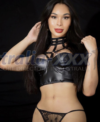 Photo escort girl Erika Asian: the best escort service