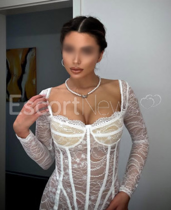 Photo escort girl Adriana : the best escort service