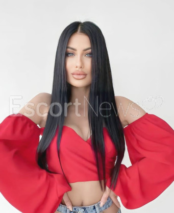 Photo escort girl Vladislava: the best escort service