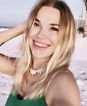 Photo escort girl Lina: the best escort service
