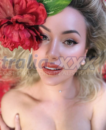 Photo escort girl Valeria : the best escort service