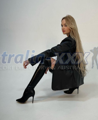 Photo escort girl Dasha: the best escort service