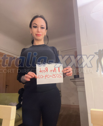 Photo escort girl Natthy: the best escort service