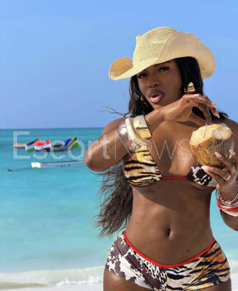 Photo escort girl Jalian: the best escort service