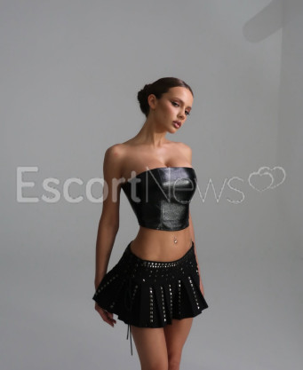Photo escort girl VERONICA: the best escort service