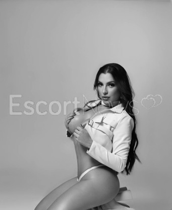 Photo escort girl Violetta: the best escort service