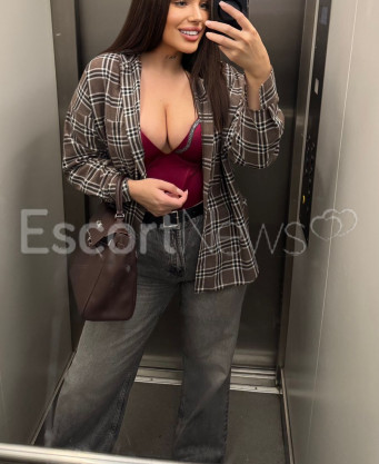 Photo escort girl Mira: the best escort service
