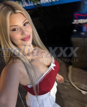 Photo escort girl Bella : the best escort service