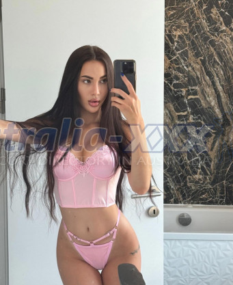 Photo escort girl Skarlet: the best escort service