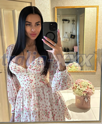 Photo escort girl Ember: the best escort service