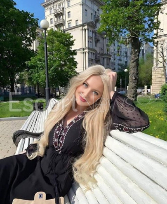 Photo escort girl Molly: the best escort service